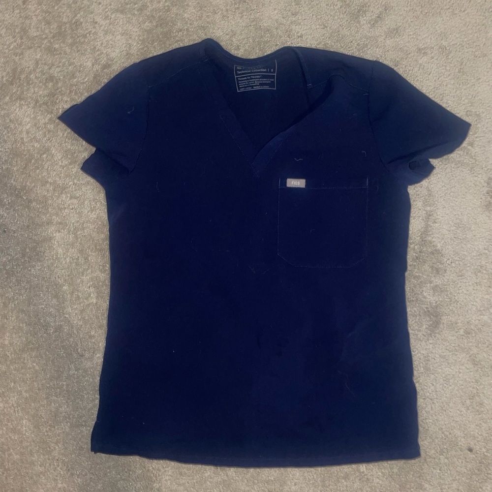 Figs Scrub Top
